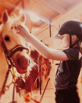 Monie en Leah geven licht