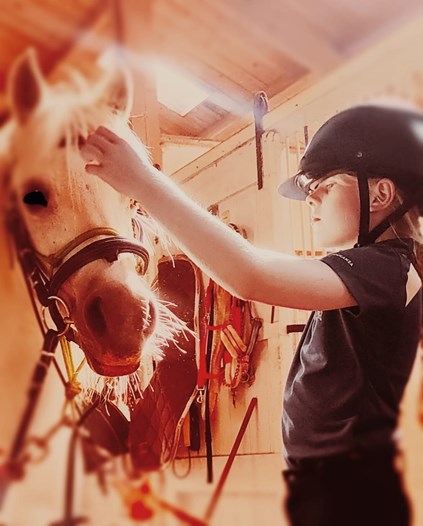 Monie en Leah geven licht